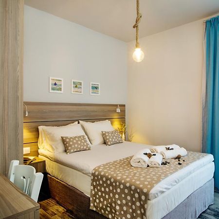 Beachside Apartment In Plakias Centre! Екстер'єр фото